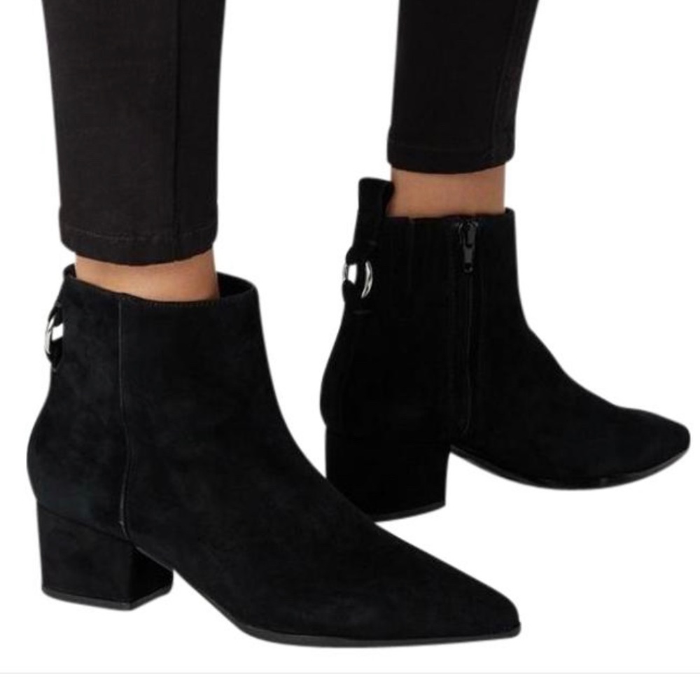 STEVE MADDEN CLOVER BOOTS